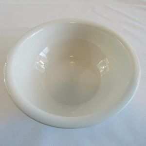 Pier 1 Imports 9" White Nesting Mixing Bowl (Only one of a set of 3)